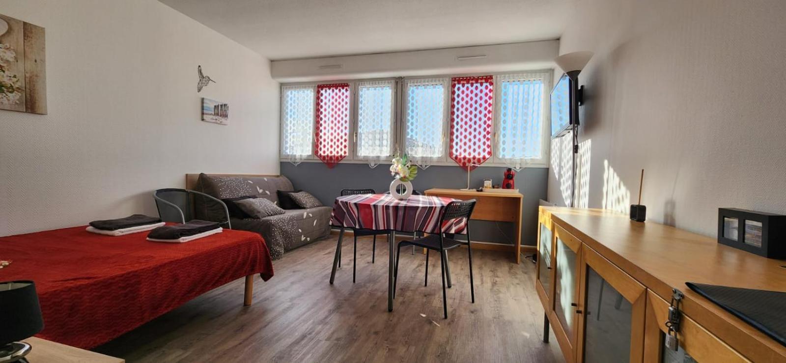Studio Proche Chu Bordeaux Luaran gambar